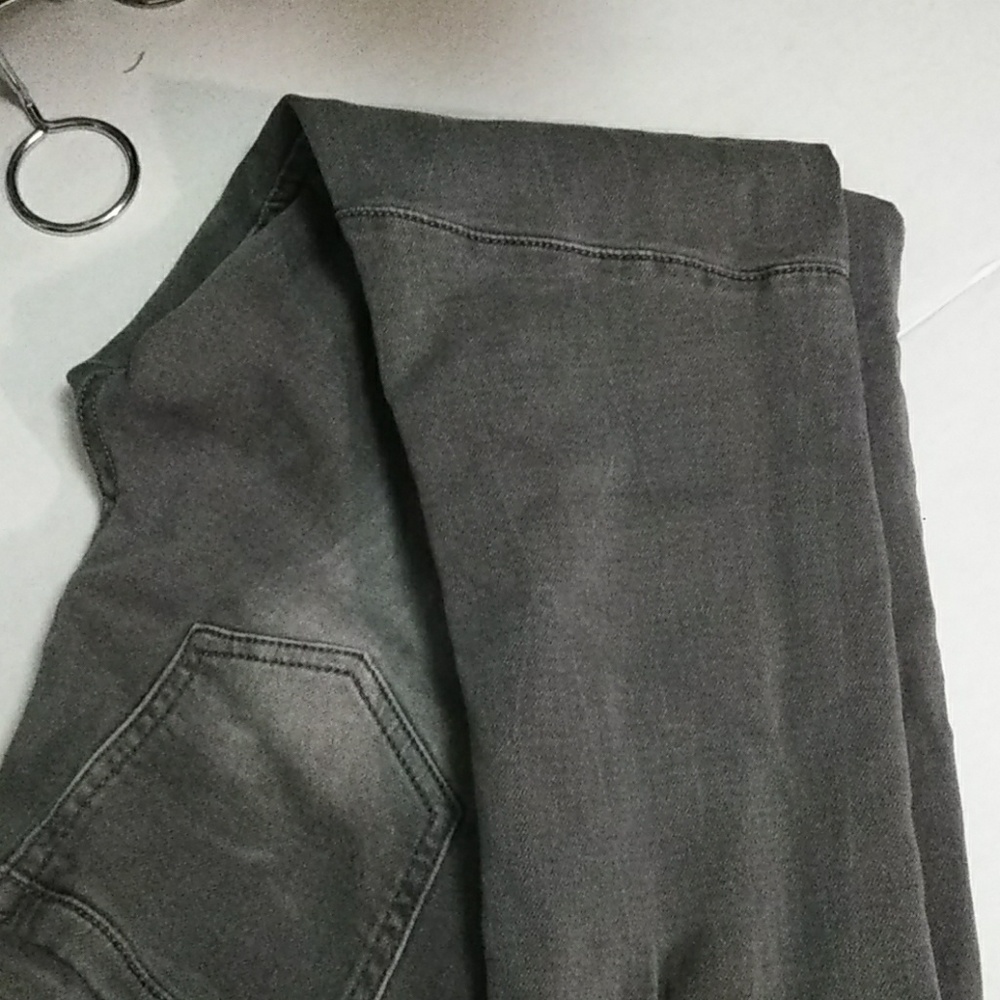 Pants - Picture 3 of 3